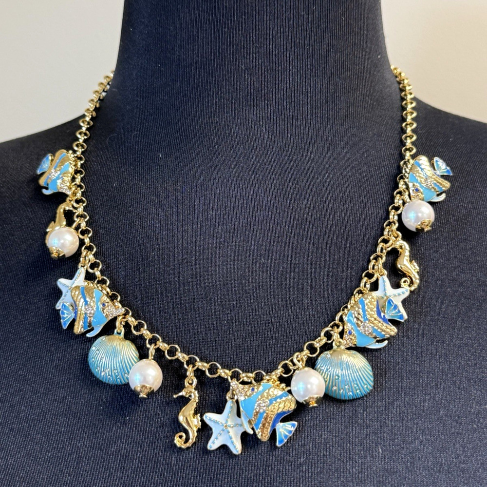 Talbots Sea Life Charm Necklace Fish Starfish Seahorse Pearl Enamel Gold Tone